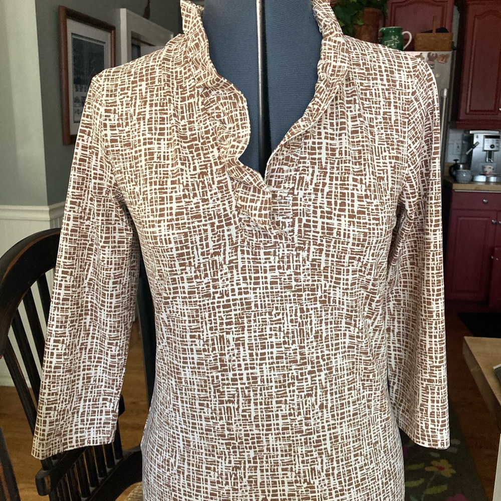 J. McLaughlin Cream and Brown Geometric Blouse